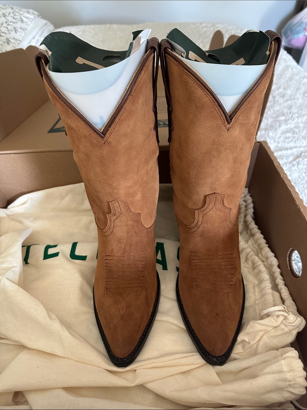 Tecovas Cassie tan suede cowboy boots 7.5 - Picture 6 of 8